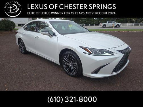 2023 Lexus ES 250 Base