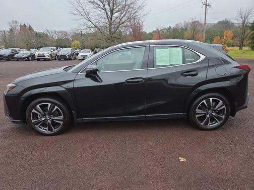 2023 Lexus UX 250h Base