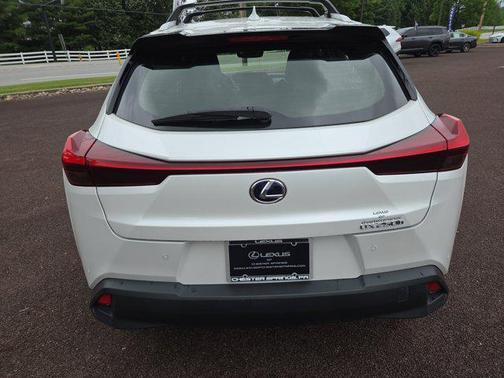 2021 Lexus UX 250h Base