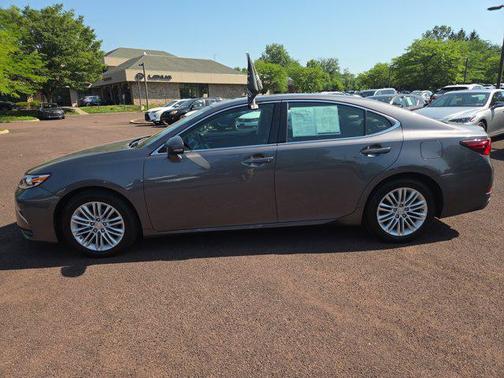 2016 Lexus ES 350 Base