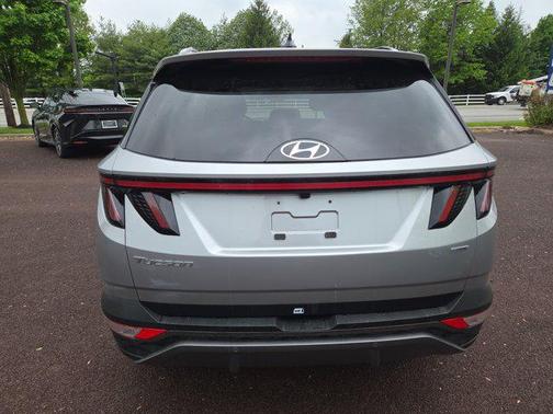 Shimmering Silver 2022 Hyundai TUCSON Limited