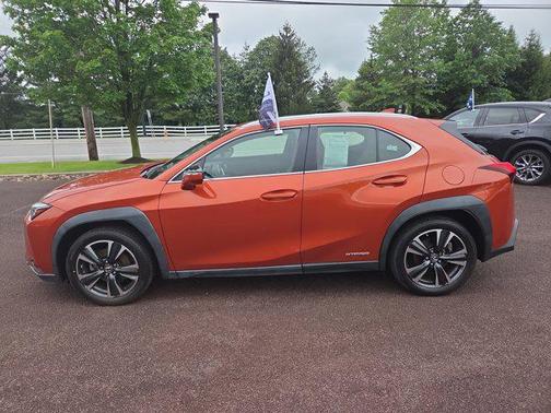 2021 Lexus UX 250h Base