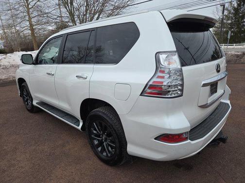 2023 Lexus GX 460 Premium