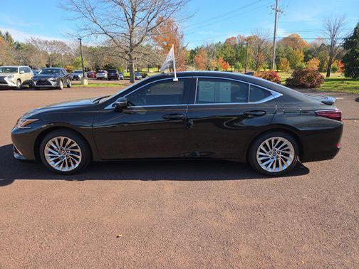 2022 Lexus ES 350 Luxury