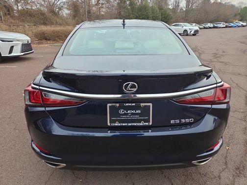 2025 Lexus ES 350 Base