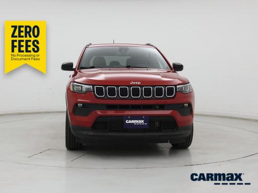 Red 2023 Jeep Compass Latitude Lux