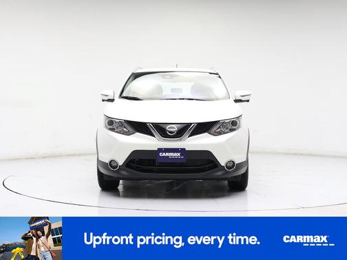 White 2019 Nissan Rogue Sport SV