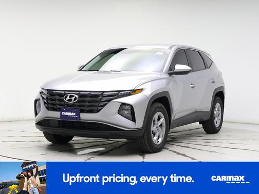 2022 Hyundai TUCSON SE