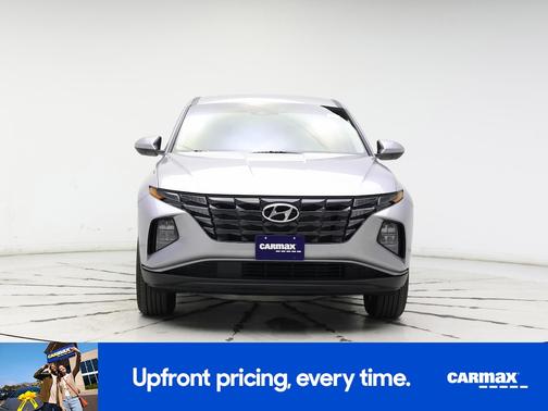 2022 Hyundai TUCSON SE