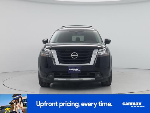 Black 2023 Nissan Pathfinder Platinum