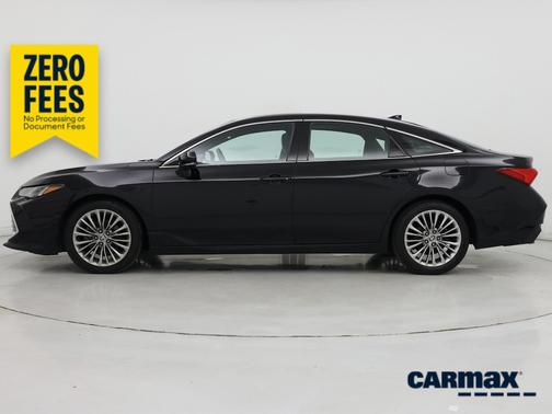 Black 2022 Toyota Avalon Limited