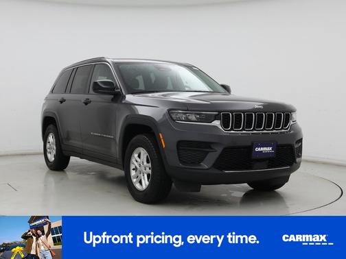 Gray 2023 Jeep Grand Cherokee Laredo