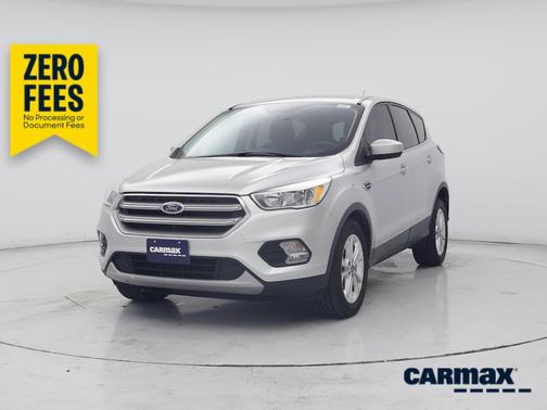 Silver 2017 Ford Escape SE