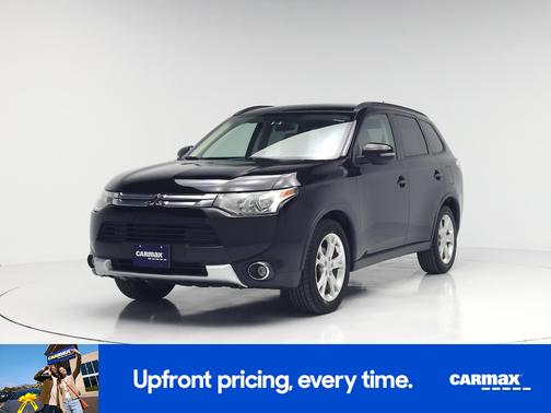 Black 2015 Mitsubishi Outlander SE