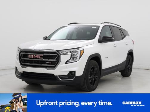 White 2023 GMC Terrain AT4