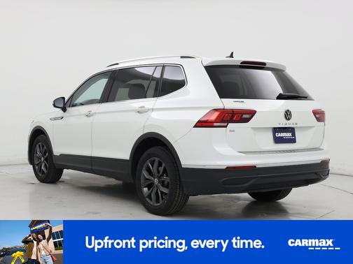 White 2023 Volkswagen Tiguan SE
