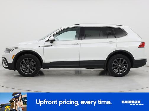 White 2023 Volkswagen Tiguan SE