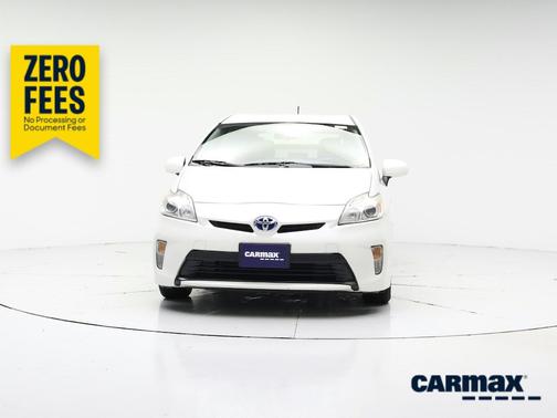 White 2015 Toyota Prius Two