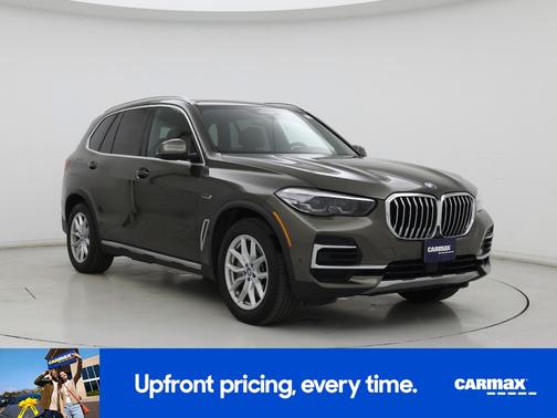 Brown 2022 BMW X5 PHEV XDrive45e