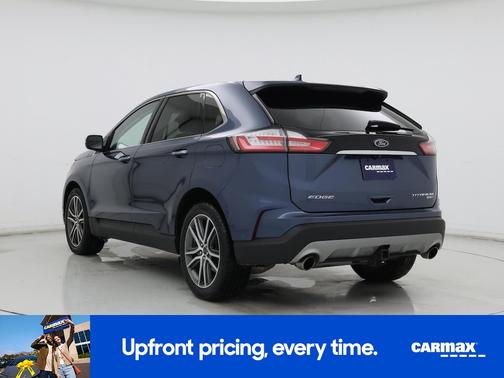 Blue 2019 Ford Edge Titanium