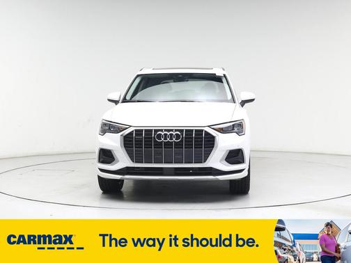 2022 Audi Q3 Premium