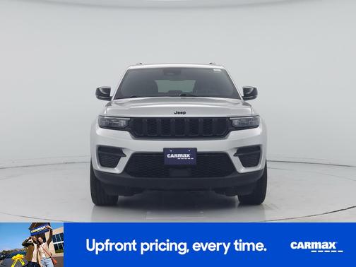 Silver 2025 Jeep Grand Cherokee Altitude X