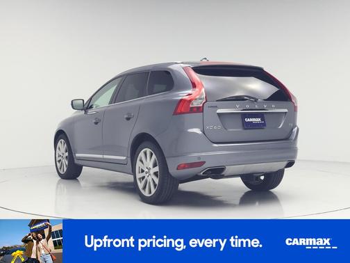 Gray 2017 Volvo XC60 T5 Inscription