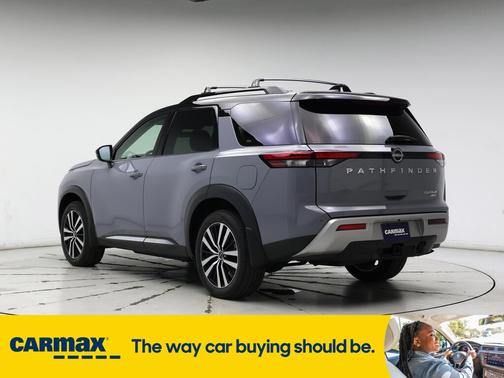 2024 Nissan Pathfinder Platinum