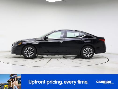 2024 Nissan Altima SV