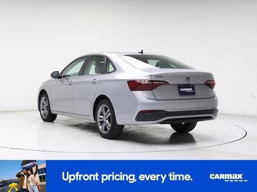 Silver 2024 Volkswagen Jetta SE