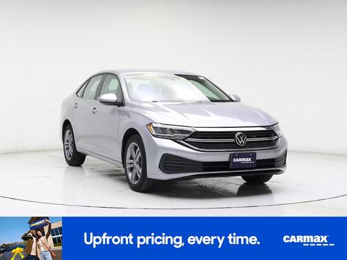 Silver 2024 Volkswagen Jetta SE