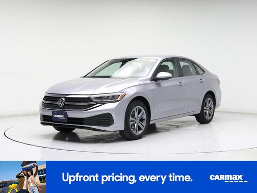 Silver 2024 Volkswagen Jetta SE