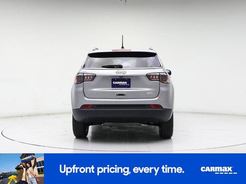 Silver 2023 Jeep Compass Latitude