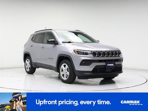 Silver 2023 Jeep Compass Latitude