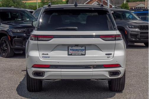 2025 Jeep Grand Cherokee Summit
