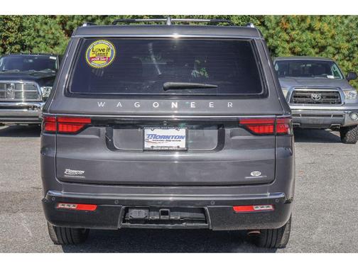 2022 Jeep Wagoneer Series III 4x4