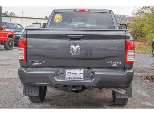 2023 RAM 2500 Big Horn Crew Cab 4x4 6'4' Box