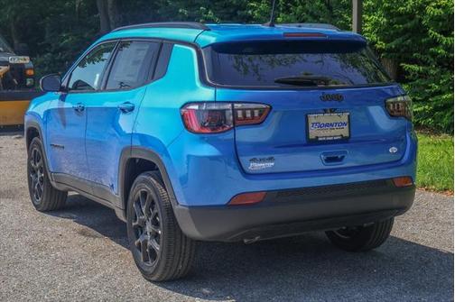 2025 Jeep Compass Latitude