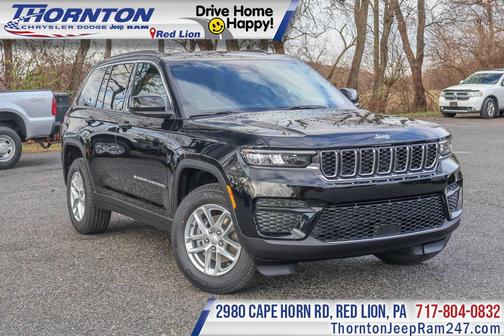 2025 Jeep Grand Cherokee Laredo