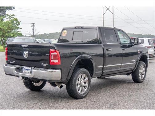 2022 RAM 2500 Limited Crew Cab 4x4 6'4' Box
