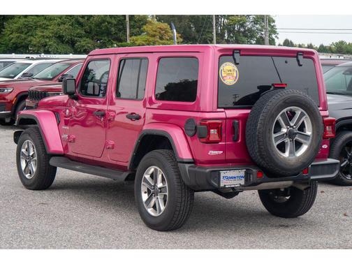 2022 Jeep Wrangler Unlimited Sahara