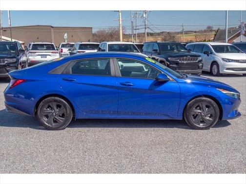 2021 Hyundai ELANTRA SEL