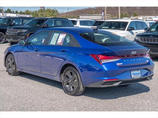 2021 Hyundai ELANTRA SEL