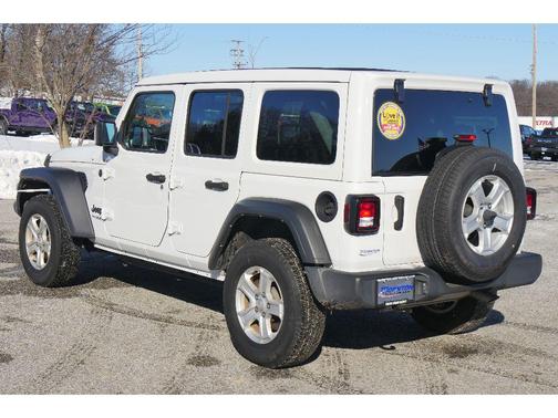 2022 Jeep Wrangler Unlimited Sport