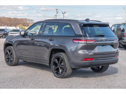 2023 Jeep Grand Cherokee Altitude