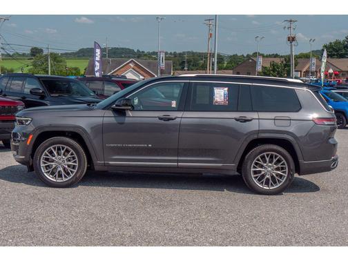 2022 Jeep Grand Cherokee L Summit