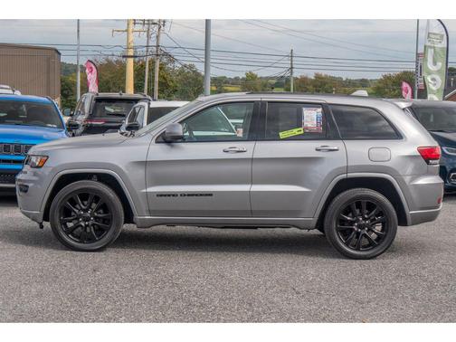 2020 Jeep Grand Cherokee Altitude