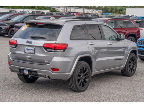 2020 Jeep Grand Cherokee Altitude