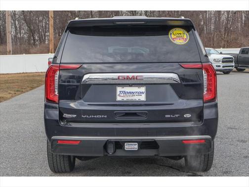 2021 GMC Yukon SLT