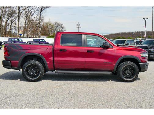 Delmonico Red Pearlcoat 2025 RAM 1500 Rebel